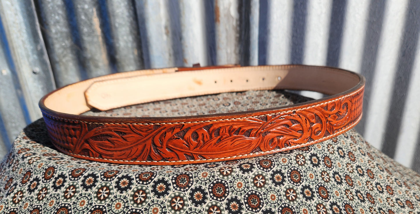 Feather tooled and stamped belt