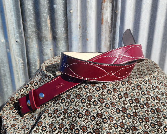 Maroon gunslinger stitched belt