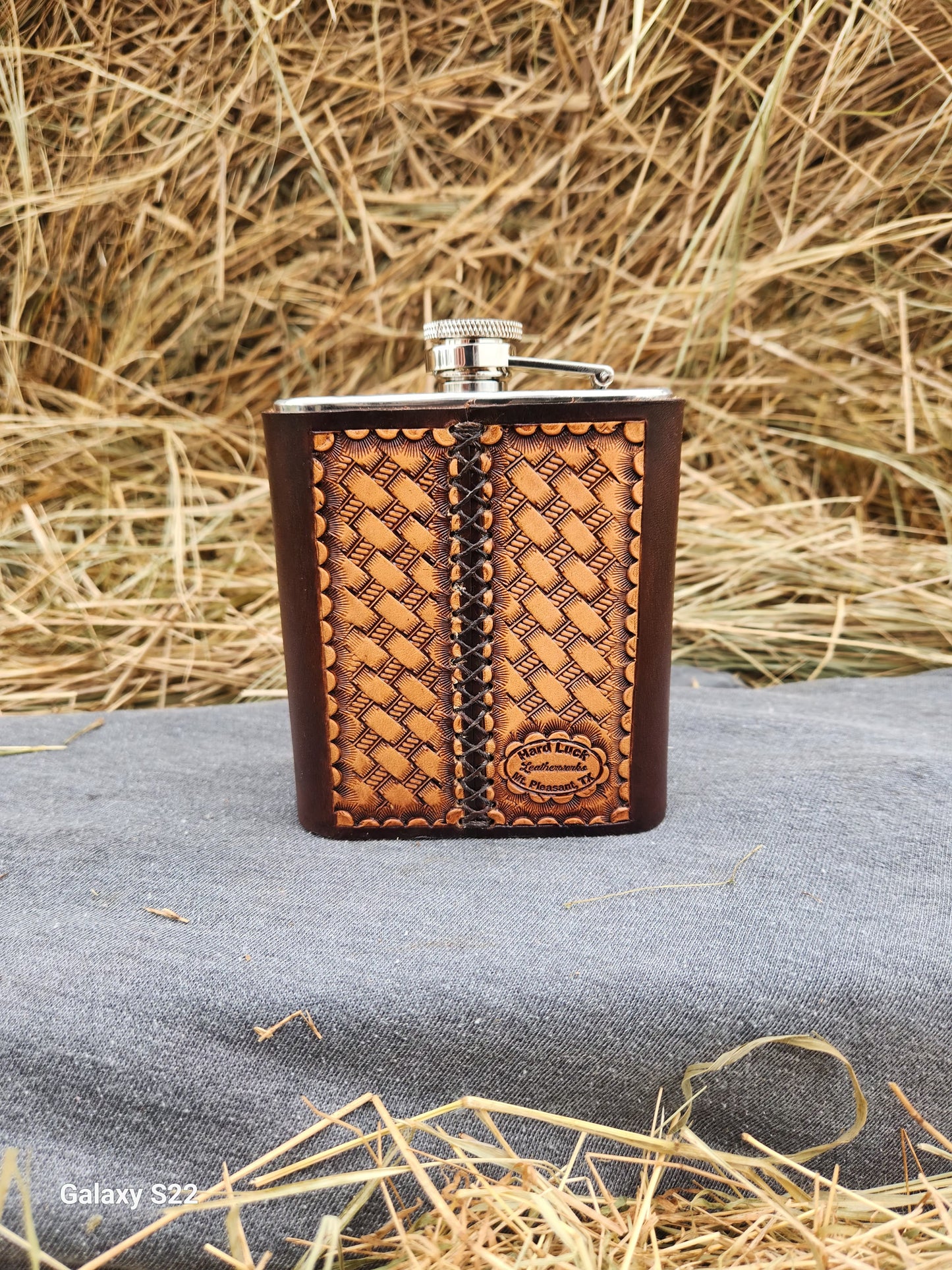 Tooled flask sleeve