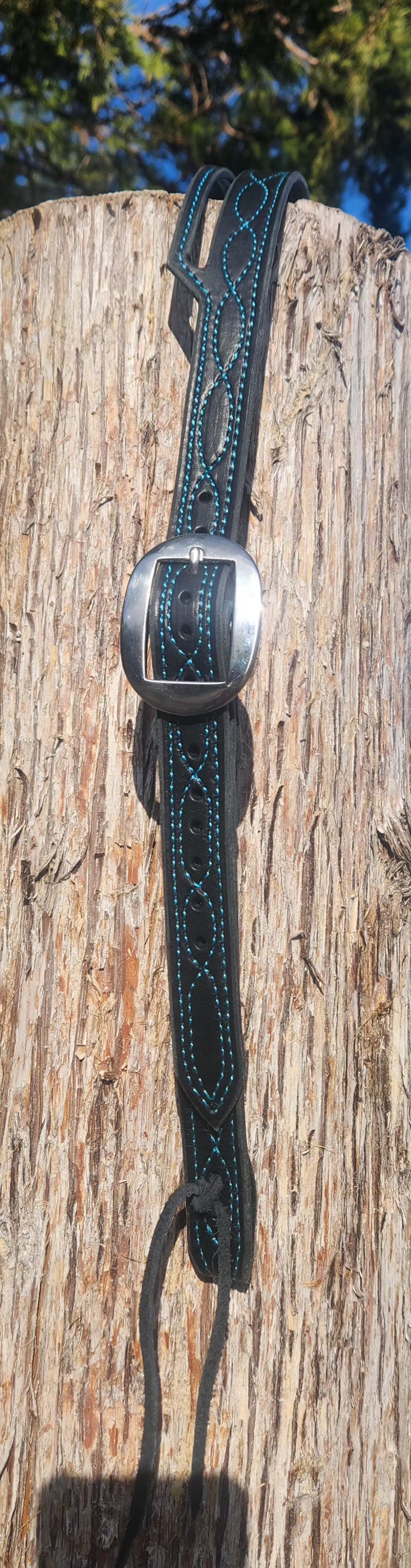 Stitched slit ear headstalls